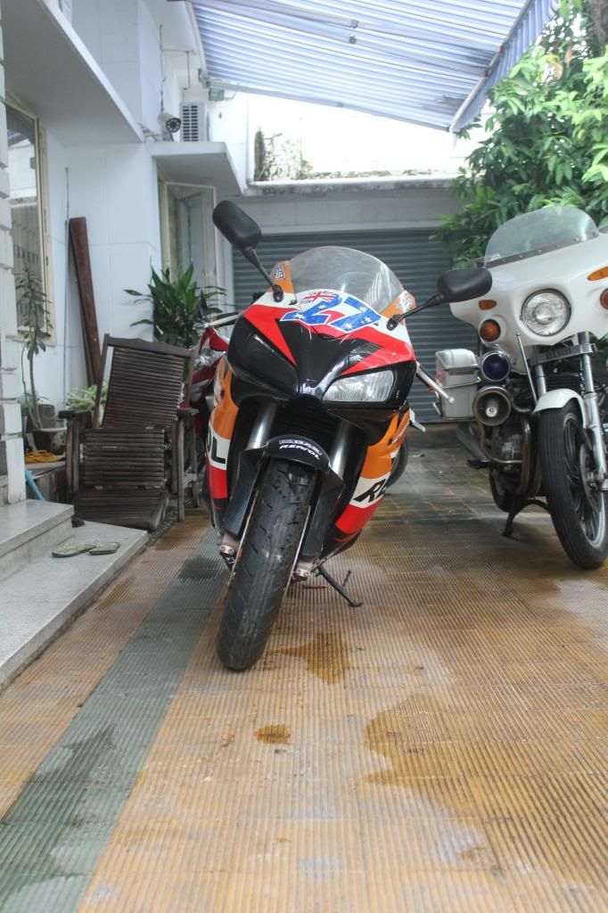 Bán Honda CBR 1000RR Repsol (giá tốt)