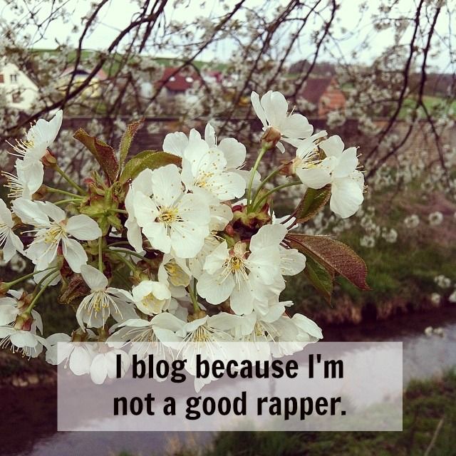 photo blograp_zpsc07ca0c2.jpg